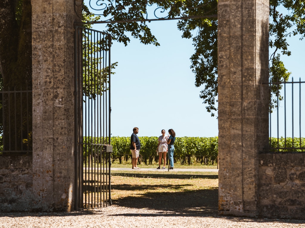 vivez la visite découverte au chateau de ferrand